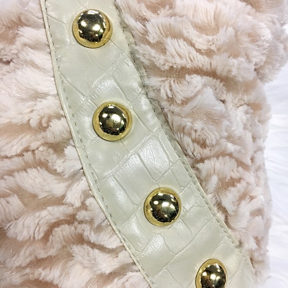 Super soft handbag - Picture 2 of 3